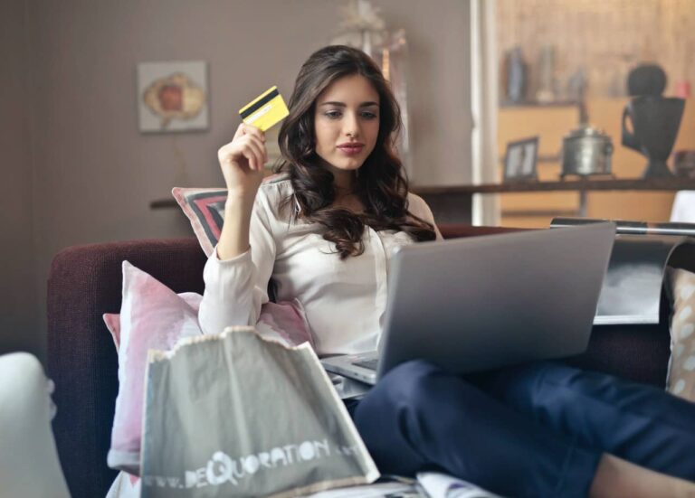 Tips to Enjoy the Benefits of Credit Card Reward Points
